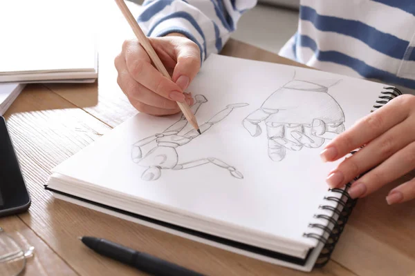 Dibujo Mujer Cuaderno Dibujo Con Lápiz Mesa Madera Primer Plano —  Fotos de Stock