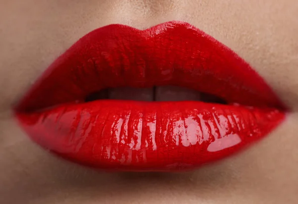 Close Uitzicht Van Vrouw Met Mooie Volle Lippen — Stockfoto