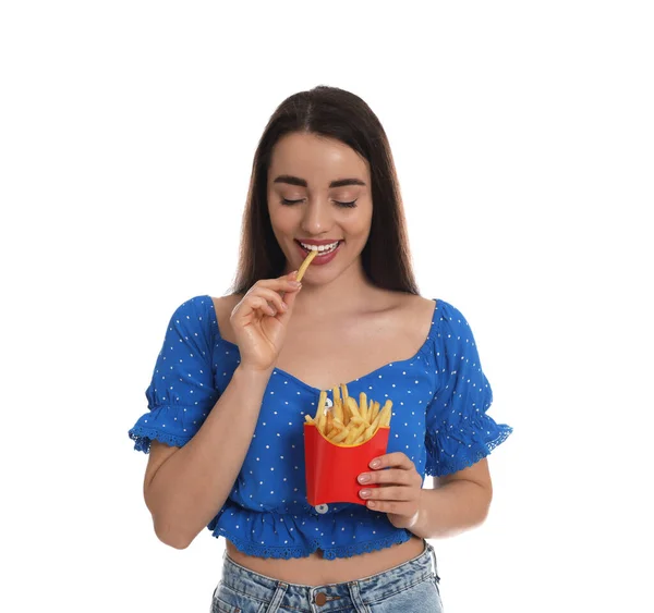 Bella Giovane Donna Mangiare Patatine Fritte Sfondo Bianco — Foto Stock