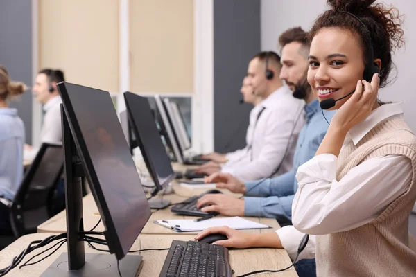 African American Call Center Operator Headset Her Colleagues Working Modern — Stock Photo, Image