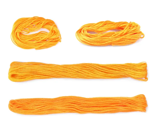 Set Con Fili Ricamo Arancioni Sfondo Bianco — Foto Stock