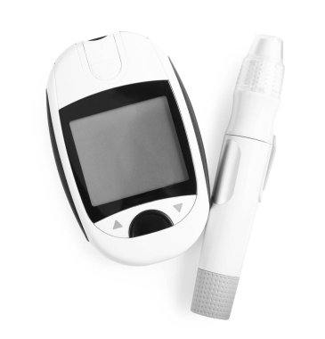 Beyaz arka planda Glucometer ve Lancet kalem, üst manzara. Diyabet test kiti