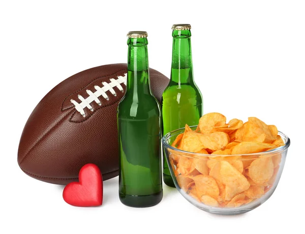 Pallone Football Americano Birra Patatine Fritte Cuore Sfondo Bianco — Foto Stock