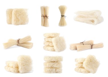 Beyaz arka planda kurutulmuş pirinç eriştesi.