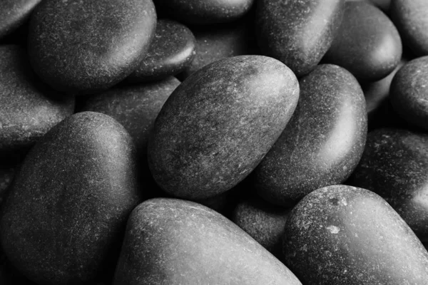 Arkaplan olarak birçok farklı taş, yakın görünüm