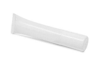 Beyaz üzerine izole edilmiş boş kozmetik ürün tüpü