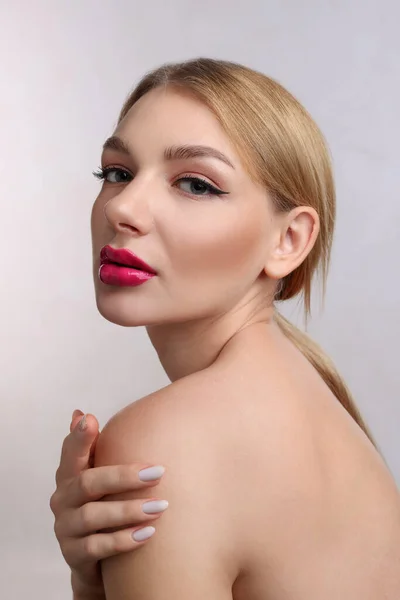Beautiful Young Woman Perfect Makeup Light Grey Background — Photo