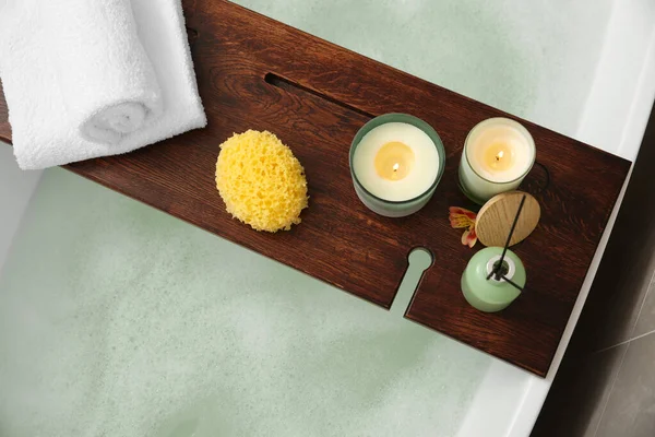 Wooden Bath Tray Candles Air Freshener Towels Sponge Tub Top — Photo