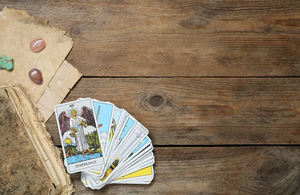 Tarot Cards Old Book Crystals Wooden Table Flat Lay — ストック写真