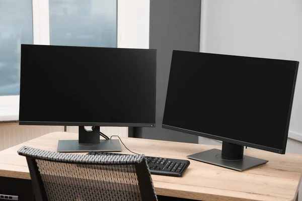 Modern Interior Workplace Multi Monitor Wooden Desk Office Space Text — Fotografia de Stock