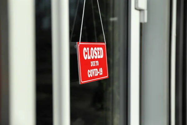 Red Sign Text Closed Due Covid Hanging Glass Door Coronavirus — Stock Photo, Image