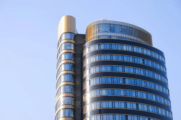 Hermosa Vista Del Edificio Moderno Día Soleado — Foto de Stock