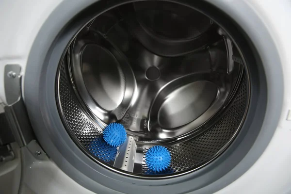 Blue Dryer Balls Washing Machine Drum Closeup — Zdjęcie stockowe