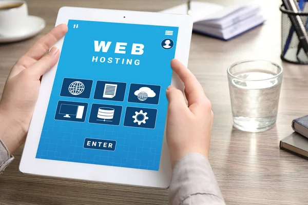Web Hosting Service Woman Modern Tablet Wooden Table Office Closeup — 图库照片