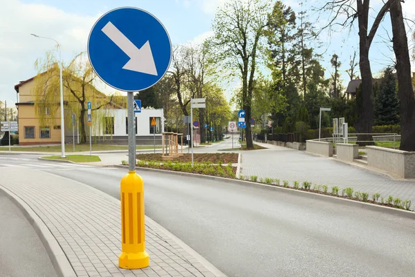 Traffic Sign Keep Right City Street Space Text — Stock fotografie