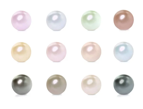 Set Beautiful Pearls White Background — Zdjęcie stockowe