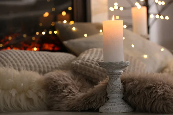Burning Candles Pillows Faux Fur Floor Fireplace Indoors Bokeh Effect — Photo