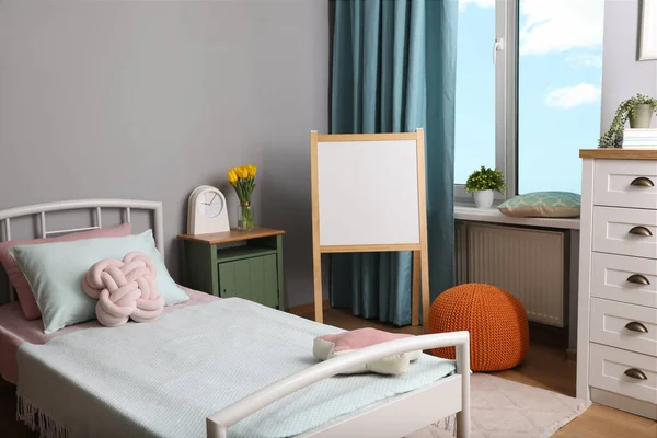 Stylish Child Room Interior Comfortable Bed Board — Foto Stock