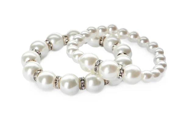 Elegant Pearl Bracelets White Background Luxury Jewelry — 스톡 사진