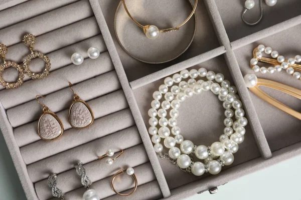 Box Luxurious Pearl Jewelry Top View — Fotografia de Stock