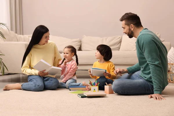 Happy Family Spending Time Together Floor Living Room — Stock Photo, Image