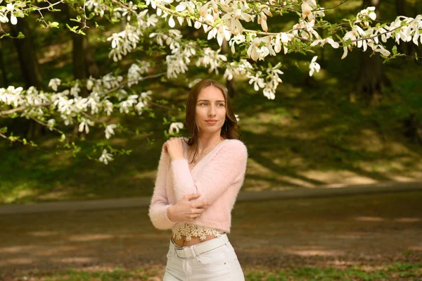 Beautiful Young Woman Blossoming Tree Spring Day — Stock Photo, Image