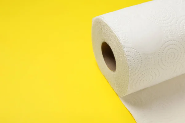 Roll Paper Towels Yellow Background Closeup Space Text — Stock Photo, Image