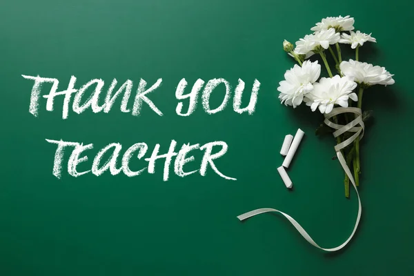 Phrase Thank You Teacher Beautiful Flowers Chalk Green Chalkboard Flat — Stock Photo, Image