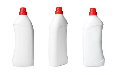 Beyaz arkaplanda temizlik ürünleri şişeleri ile ayarlandı