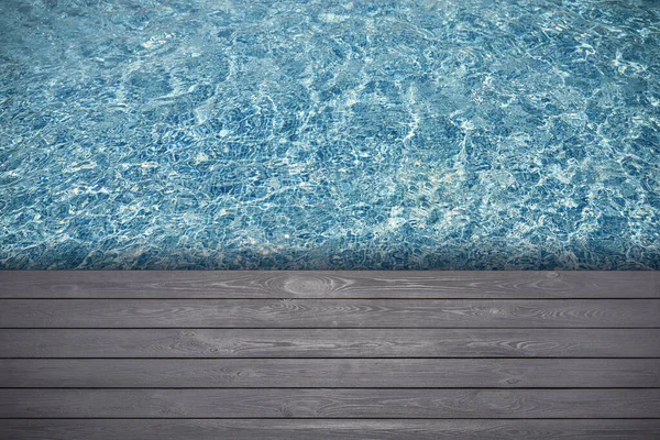 Superfície Madeira Cinza Vazia Perto Piscina Com Água Limpa Espaço — Fotografia de Stock