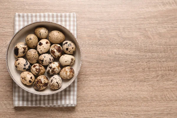 Bowl Quail Eggs Wooden Table Top View Space Text — Foto de Stock