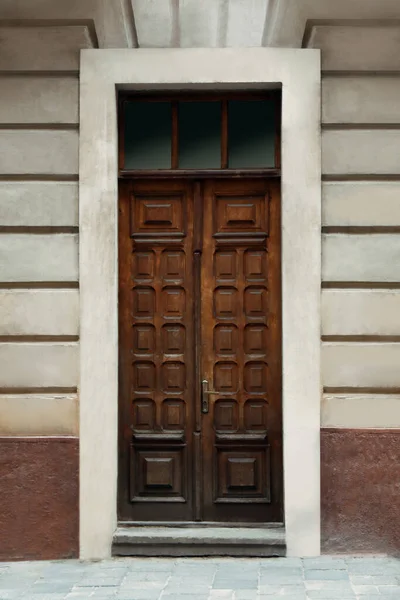 View Building Vintage Wooden Door Exterior Design — Foto de Stock