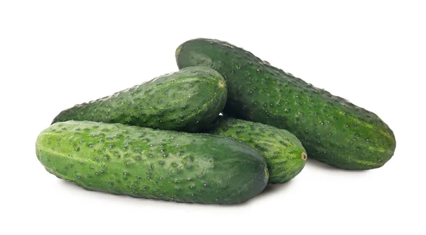 Hele Verse Groene Komkommers Witte Achtergrond — Stockfoto