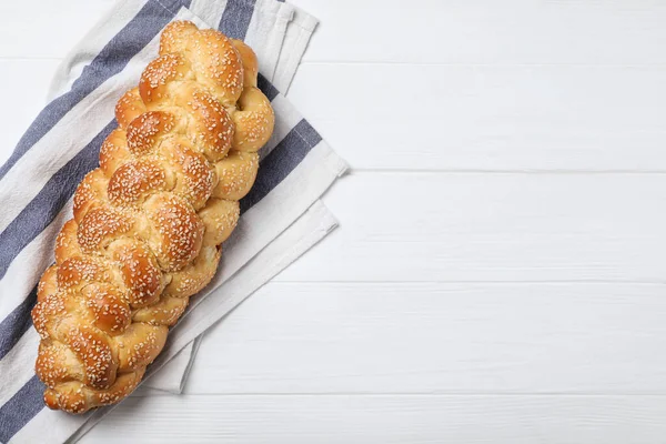 Homemade Braided Bread Sesame Seeds White Wooden Table Top View — Fotografia de Stock