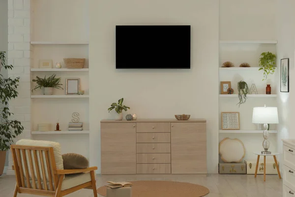 Elegante Televisor Montado Pared Habitación — Foto de Stock