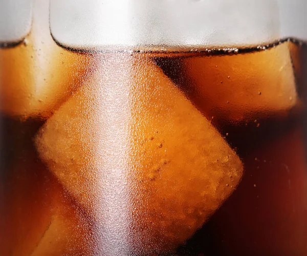 Glass Refreshing Drink Ice Cubes Light Grey Background Closeup — Stock Photo, Image