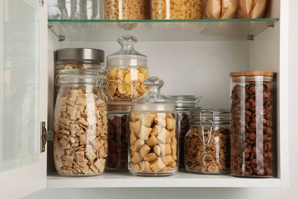 Glass Containers Different Breakfast Cereals Shelf — Fotografia de Stock