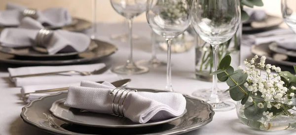 Stilvolle Elegante Tischdekoration Für Ein Festliches Abendessen Restaurant Banner Design — Stockfoto