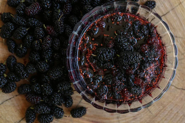 Delicious Ripe Black Mulberries Bowl Sweet Jam Wood Stump Flat — Foto de Stock