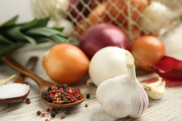 Fresh Onion Bulbs Leek Garlic Peppers Mix Salt White Wooden — Stock Photo, Image
