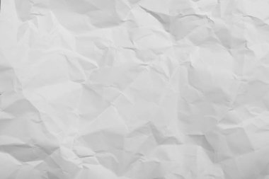 Arkaplan olarak beyaz buruşuk kağıt yaprağı, yakın plan