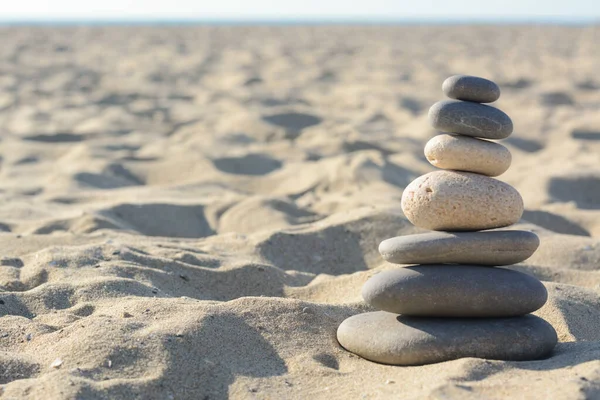Stack Stones Sandy Beach Space Text — Stock Photo, Image