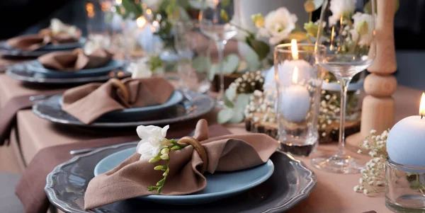 Elegant Table Setting Beautiful Floral Decor Banner Design — Fotografia de Stock