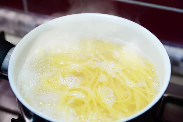 Cooking Pasta Saucepan Stove Closeup — Φωτογραφία Αρχείου