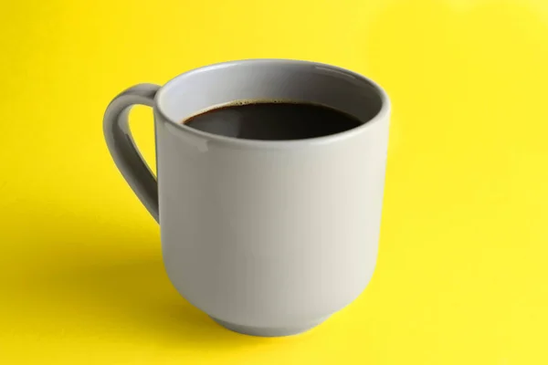 Grey Mug Freshly Brewed Hot Coffee Yellow Background — Photo