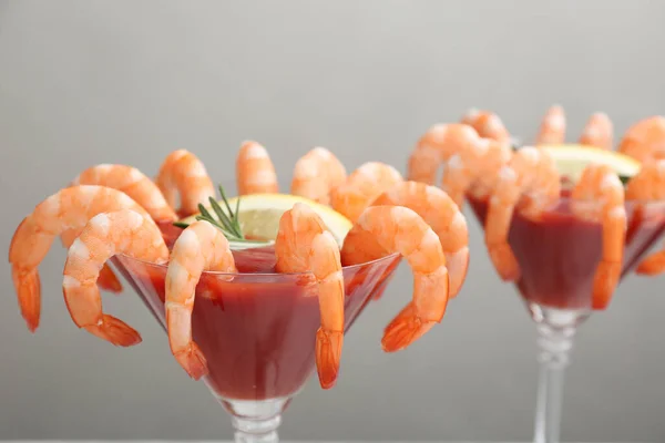 Shrimp Cocktail Tomato Sauce Light Grey Background Closeup — Stok Foto