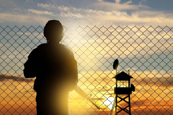 Silhouette Border Guard Post Outdoors Early Morning — Stockfoto