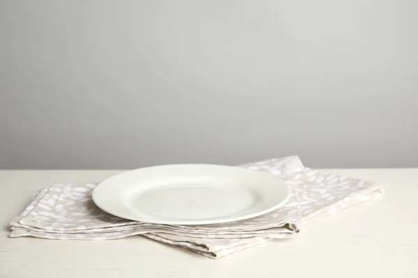 Empty Plate Napkin White Table Grey Background Space Text — Foto de Stock