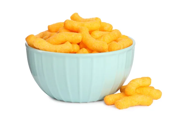 Många Läckra Cheesy Majs Puffar Skål Isolerad Vitt — Stockfoto