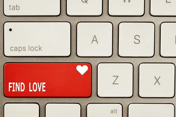 Online Dating Red Button Words Find Love Computer Keyboard Top — 图库照片